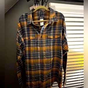 Men’s Patagonia XXL button down shirt